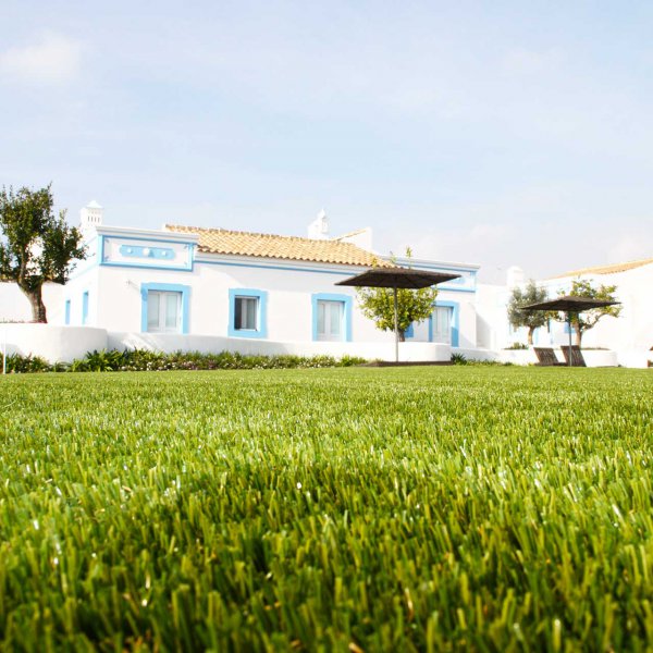 synthetic-lawn-portugal